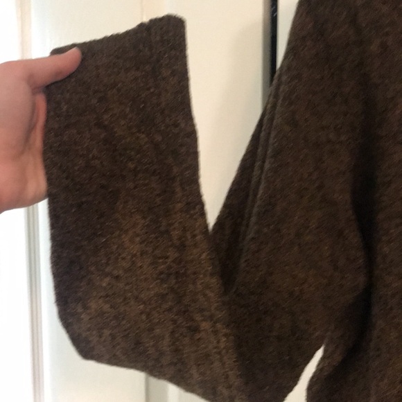 Laura Scott cozy long sleeve sweater - Picture 4 of 7